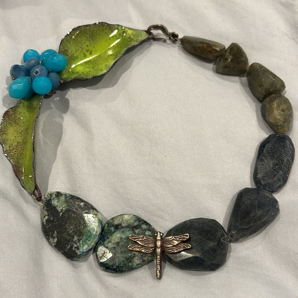 Unique necklace - Picture 5 of 5